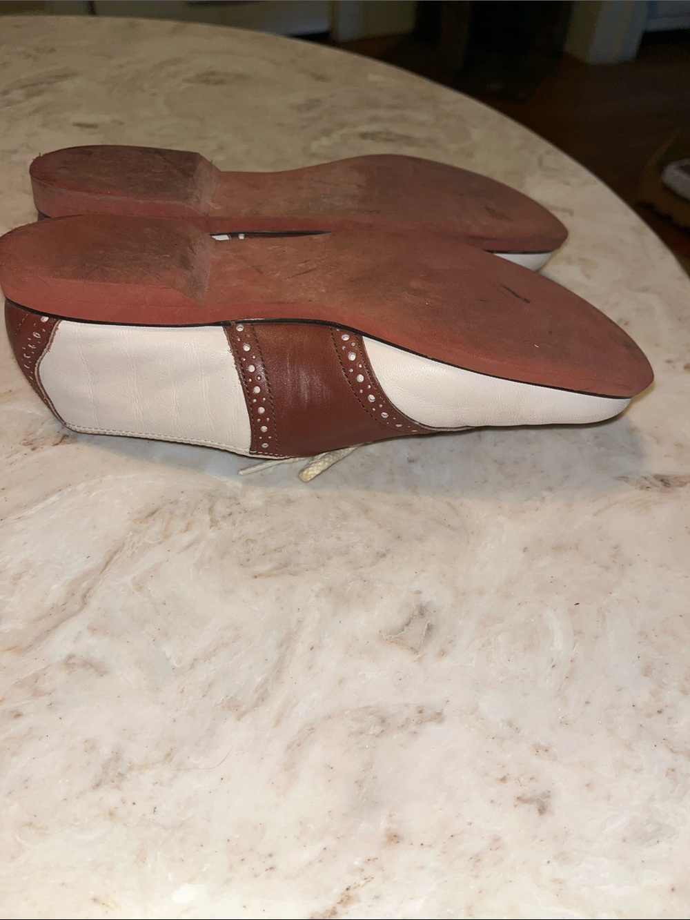 Vintage Dexter Cream and Brown Saddle Shoes - Picture 9 of 10